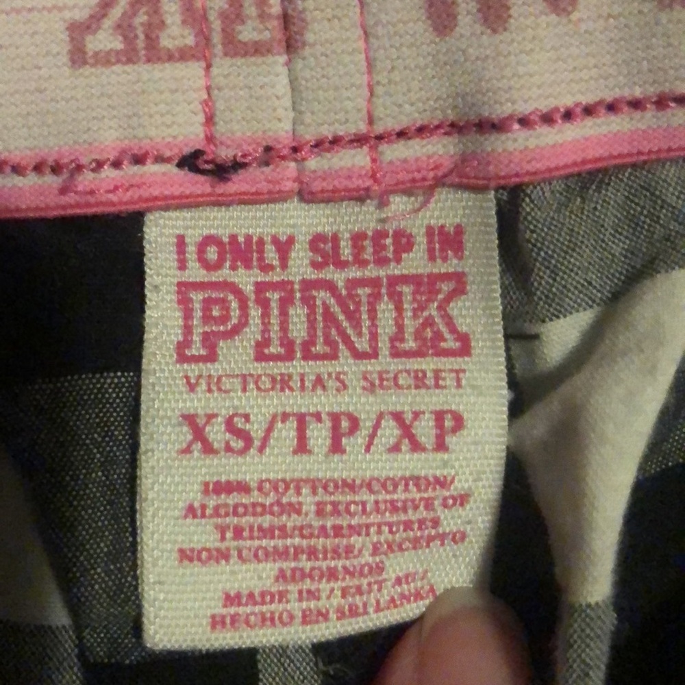 Pink brand sleep shorts - Picture 3 of 3